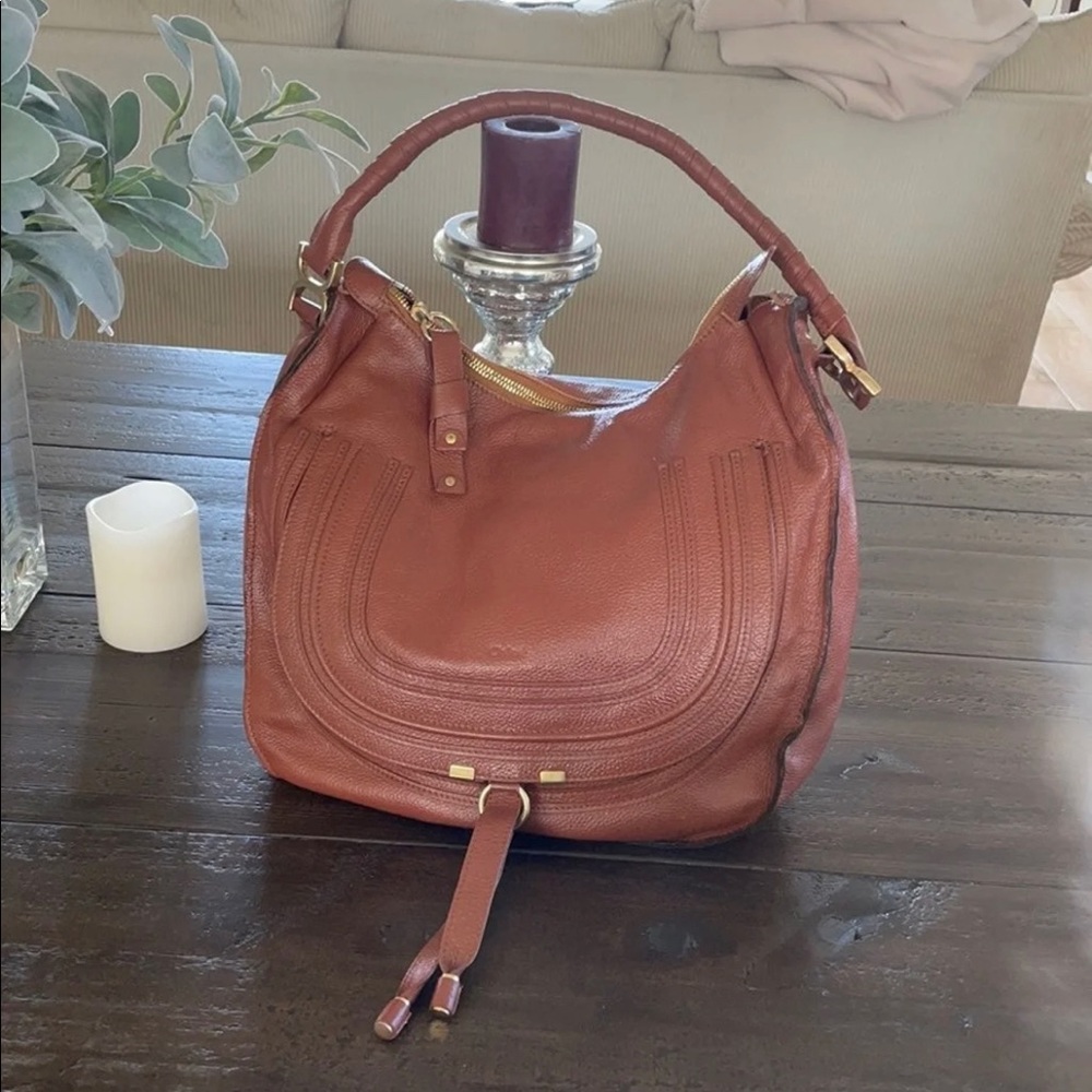Chloe Marcie Hobo